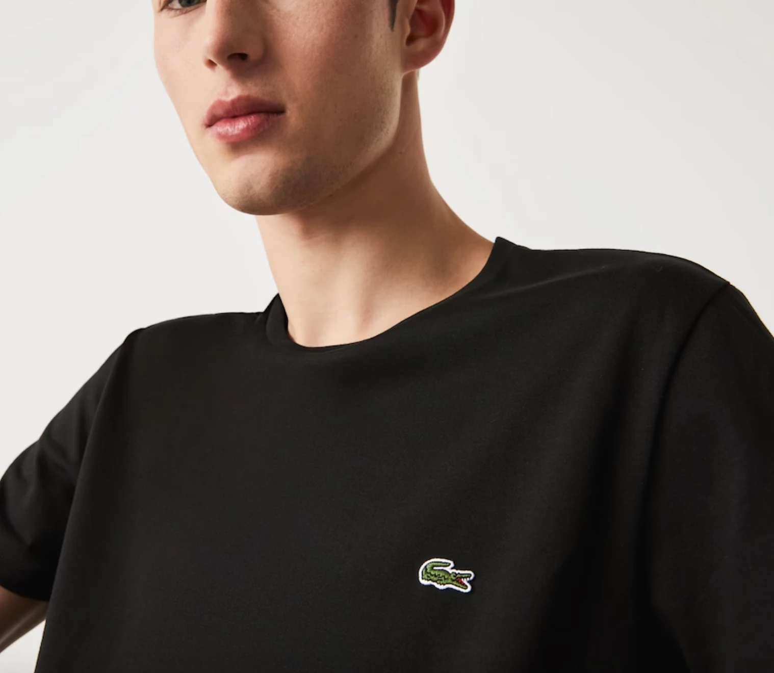 Lacoste Men's Crew Neck Cotton T-Shirt 3 Lacoste Men's Crew Neck Cotton T-Shirt - Image 3