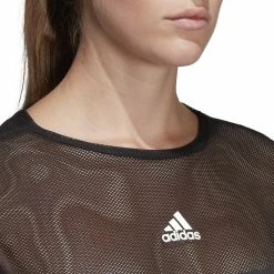 Adidas Woman T-Shirt Escouade Tee 15 Adidas Woman T-Shirt Escouade Tee -Yonex Shop DT3966 APP on model detail 2 white 1024x1024 4f824c12 b189 418f 94ca 6b02f9c3fa73